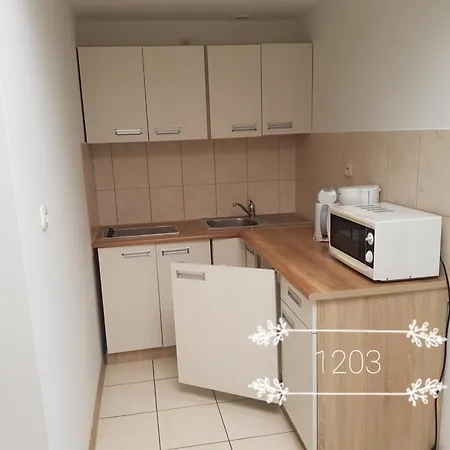 Etna Polonia Apartment *